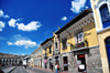 Quito, Ecuador: colonial palace converted to commerce - Plaza de San Francisco - east side - Calle Sebastin de Benalcazar - photo by M.Torres