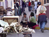 Ecuador - Otavalo (provincia de Imbabura): selling hats at the market (photo by A.Caudron)