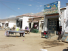 Tibet - Lake Namtso: commerce - photo by P.Artus