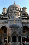 Istanbul, Turkey: courtyard of Yeni camii / the New mosque - architect Davud Aga - photo by J.Wreford