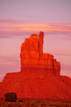 Monument Valley / Ts Bii' Ndzisgaii, Utah, USA: Big Indian - Navajo Nation Reservation - San Juan County - photo by M.Torres