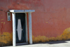 Layoune / El Aaiun, Saguia el-Hamra, Western Sahara: shade is a precious comodity - typical house entrance of Spanish-Sahrawi houses - Colomina district - photo by M.Torres